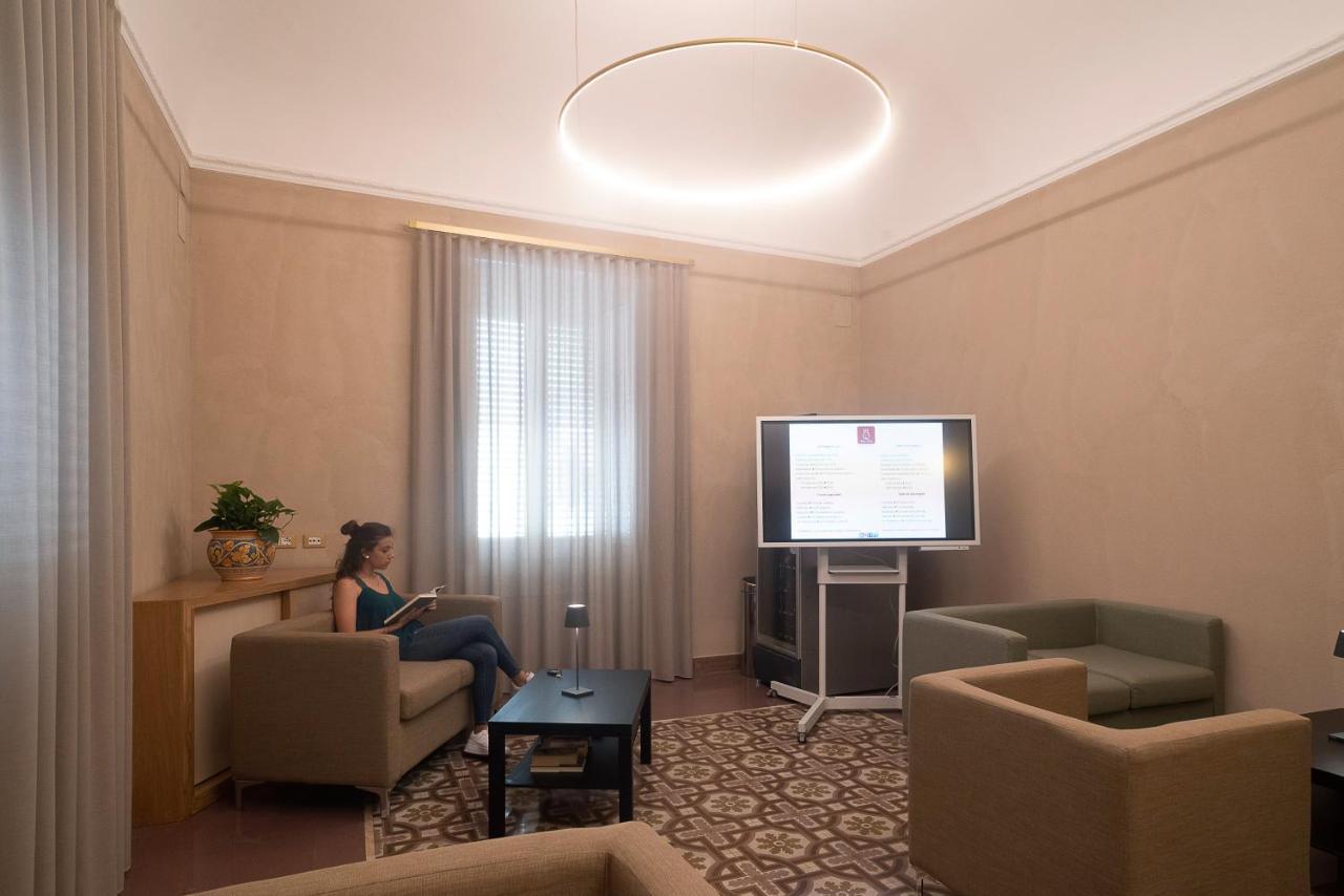 Hotel Tonic Palermo Esterno foto