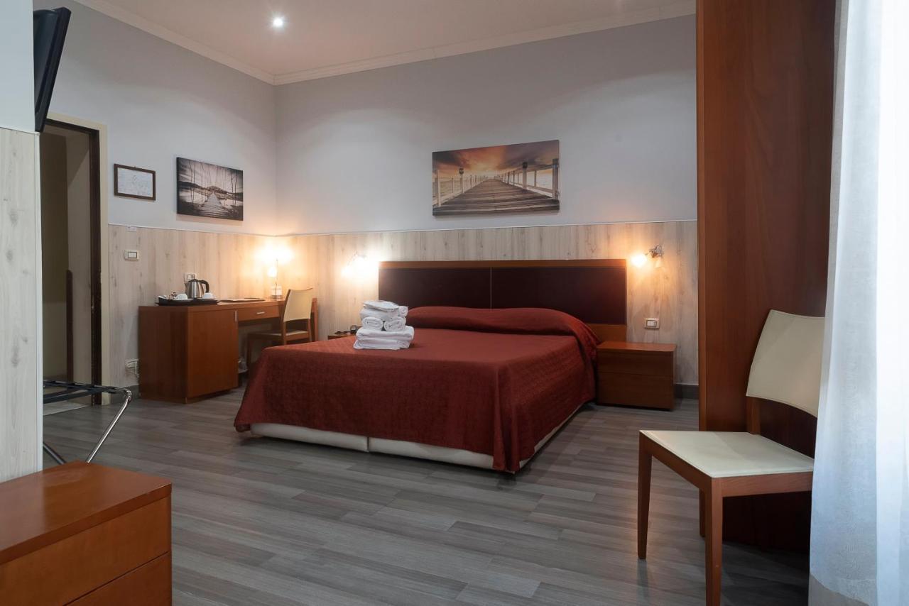 Hotel Tonic Palermo Esterno foto