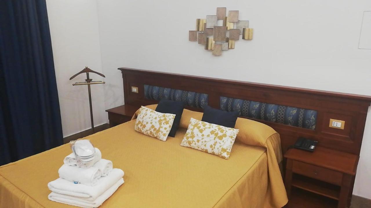 Hotel Tonic Palermo Esterno foto