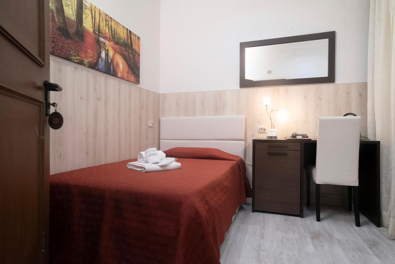 Hotel Tonic Palermo Esterno foto