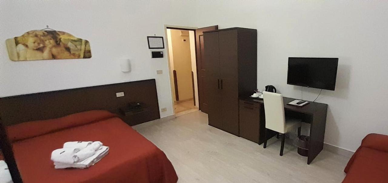Hotel Tonic Palermo Esterno foto